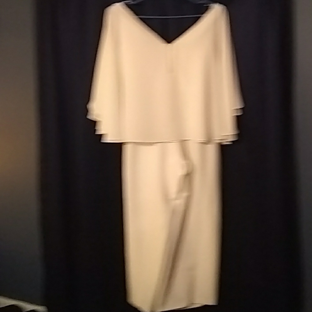 Jump suit - Picture 2 of 2